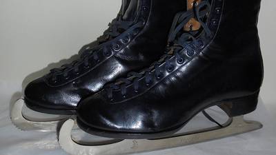 Exercise in Rinkmanship – Frank McNally on contrasting figures who did the skates some service