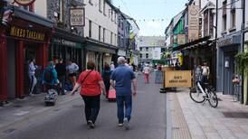 Killarney traders seek fresh thinking on accommodation amid bed shortage 