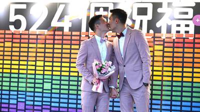 Hundreds of couples wed in Taiwan as same-sex marriage legalised