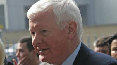 Frank Flannery meets Taoiseach ahead of possible return to  FG