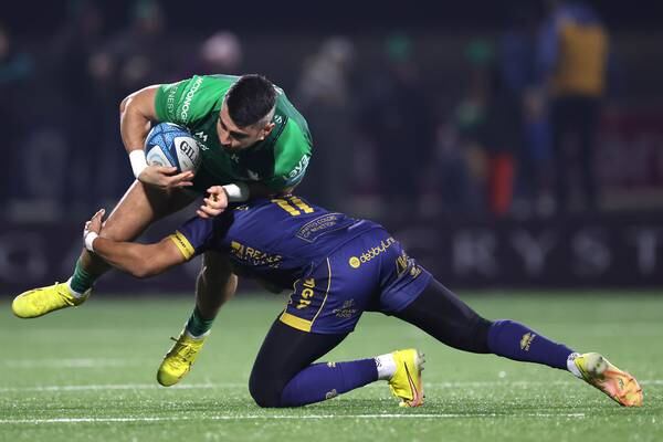 Connacht travel to face Bennetton with high hopes despite absences 
