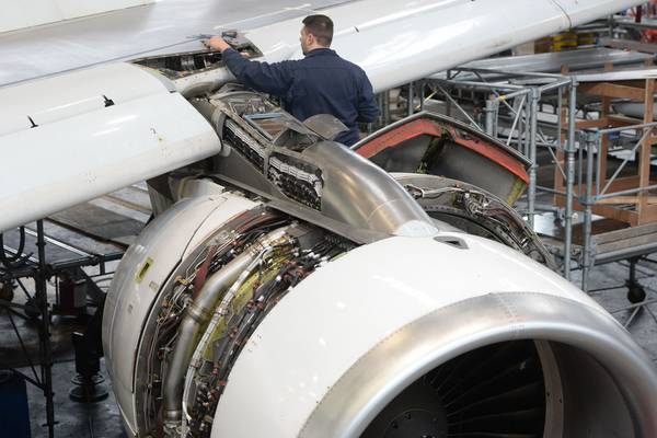 UK aircraft engineers seek Irish licences to stay working in EU after Brexit