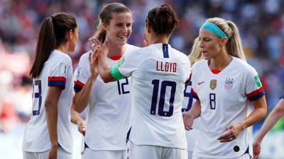 Dominant USA ease past Chile to book place in last 16
