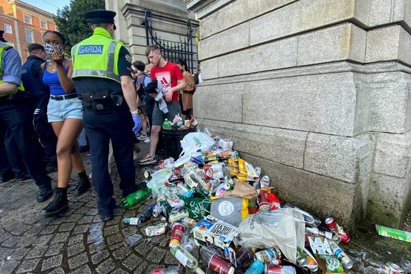 Martin calls for better outdoor facilities as councils asked to provide more bins