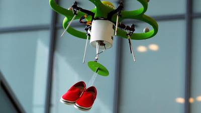 US regulators give Amazon go-ahead for drone tests