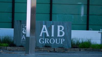 Noonan to announce plans to go ahead with AIB flotation