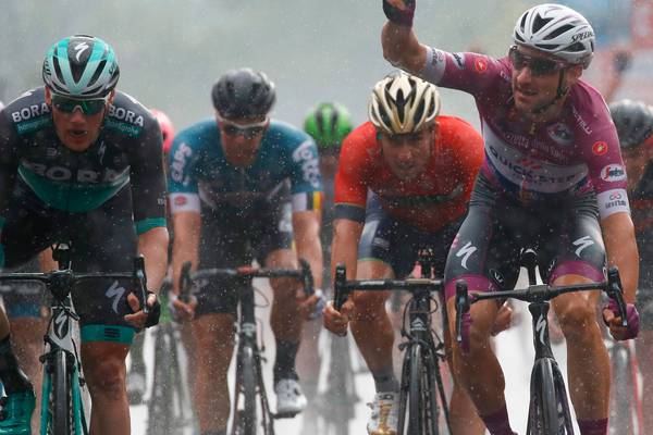 Sam Bennett denied third Giro stage win as Viviani claims his fourth