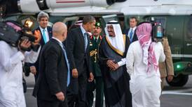 Obama seeks to repair  crucial ties with  Saudi  Arabia  as paths diverge