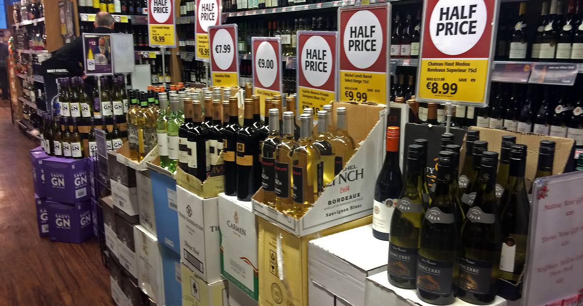 Le projet de l’État d’étiqueter l’alcool avec des avertissements sanitaires suscite l’intérêt d’autres pays – The Irish Times