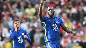 Romelu Lukaku off the mark as Chelsea ease past Arsenal