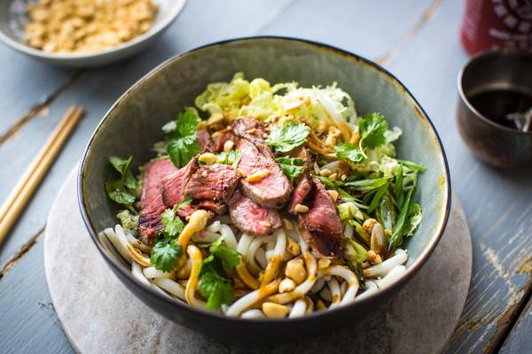 Spicy steak noodle bowl with sesame soy dressing