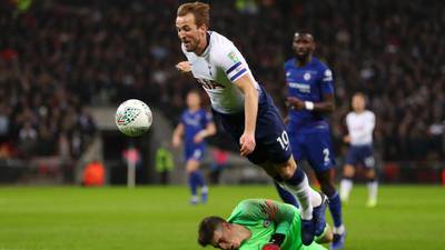 Harry Kane’s penalty gives Spurs the edge over Chelsea