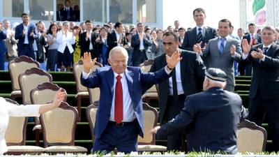 Uzbekistan: Karimov dispenses with rules to stand again