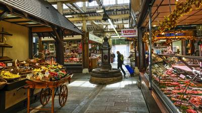 10 of the best restaurants and food stalls in Paris’s covered markets