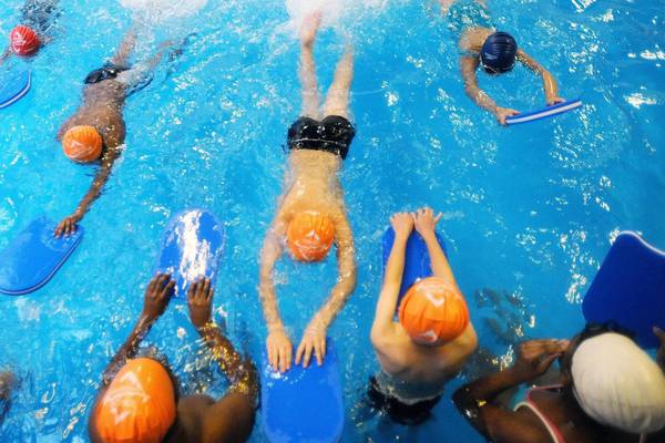Swiss Muslim girls must attend mixed swimming lessons, court rules