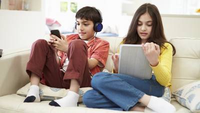 Almost 25% of children in 1st class have interacted with a stranger online