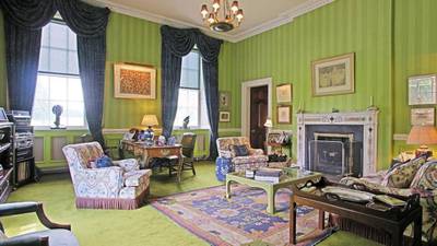 Sir Anthony O’Reilly’s furniture to be sold at auction in pub