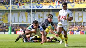 Clermont see off gallant Leicester