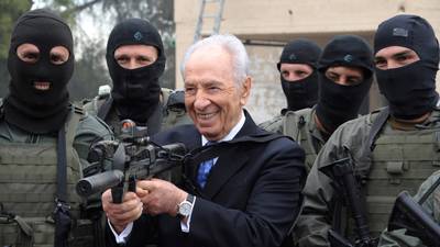Shimon Peres ‘carried a whole nation on the wings of imagination’