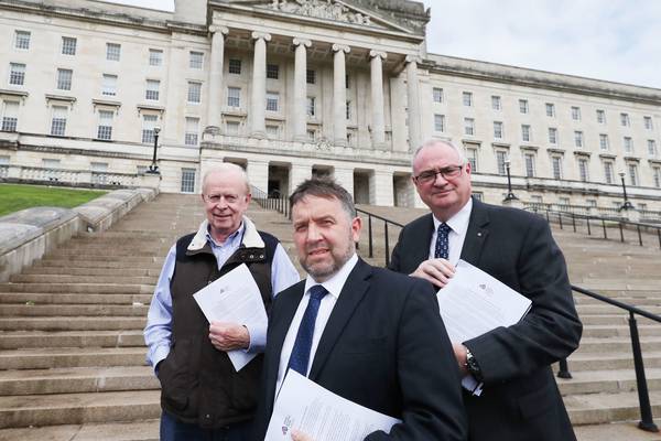 Brexit: UUP suggests proposals to replace Irish backstop