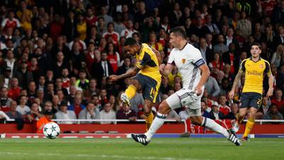 Theo Walcott and Arsenal keep up electric form against Basel