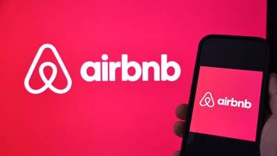 Airbnb updates cancellation policy to include ‘foreseeable weather events’