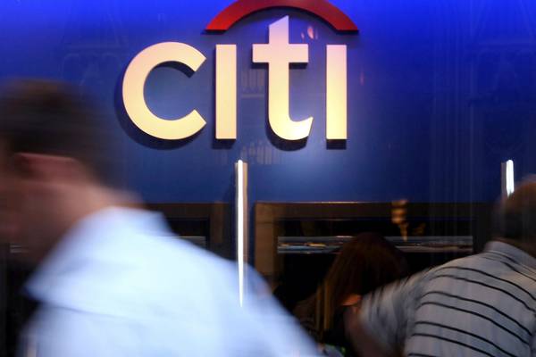 Violent market swings hit Citigroup hard as revenues drop