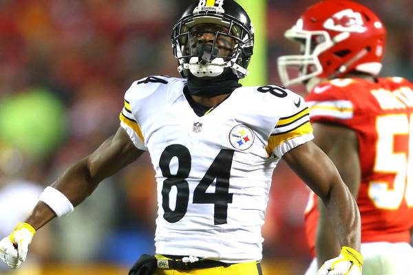 Antonio Brown apologises  for streaming Steelers locker-room talk