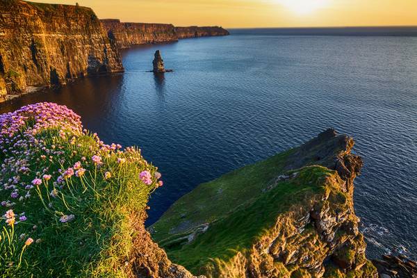 Contract to design new Cliffs of Moher visitor centre awarded to English group