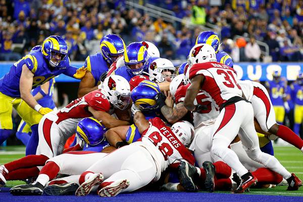 Los Angeles Rams breeze past Arizona Cardinals in wildcard