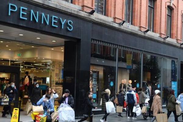 Penneys owner raises full-year outlook after sales top expectations