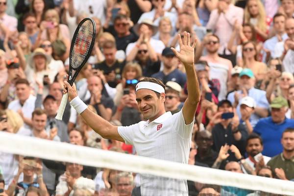 Wimbledon: Roger Federer sparkles to blow Gasquet away
