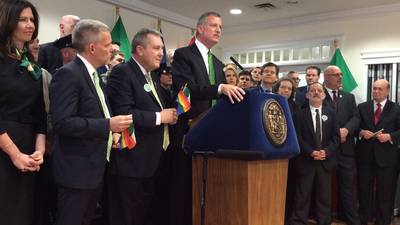 New York mayor hails lifting of Patrick’s Day parade gay ban