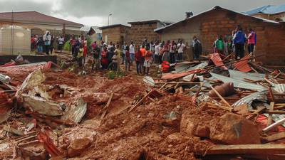 Nearly 400 dead, 600 believed missing in Sierra Leone