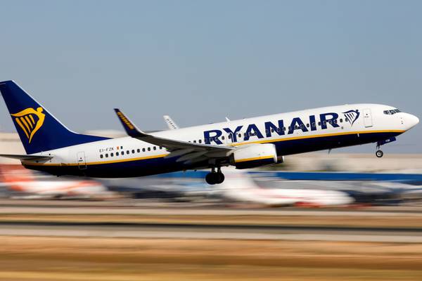 Ryanair passengers forced to spend night on Beauvais airport floor
