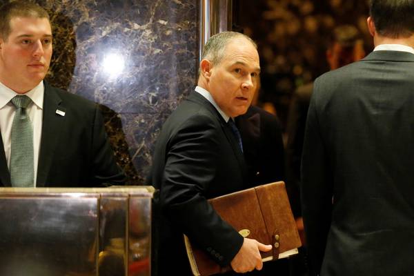 Donald Trump appoints fossil fuel defender to lead EPA
