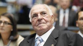 Kohl takes CDU by surprise in backing coalition partner FDP