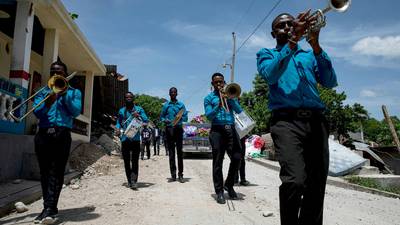 ‘Painful days ahead’ as Haitians struggle to count lives lost in earthquake