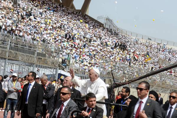 Pope Francis warns against fanaticism during  Cairo visit