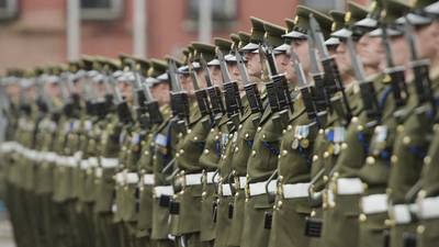 Pay rise announced in effort to stop Defence Forces exodus