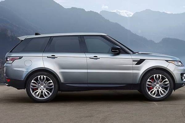 60: Range Rover and Range Rover Sport – membership of the country set