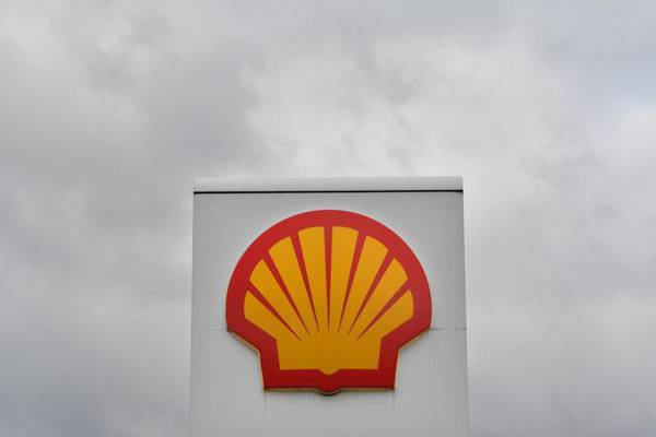 Dutch court order Shell to cut carbon emissions by net 45% by 2030