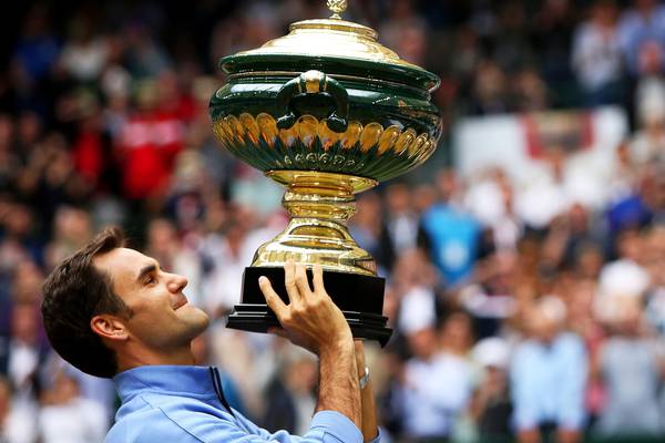 Evergreen Roger Federer cruises to 92nd career title