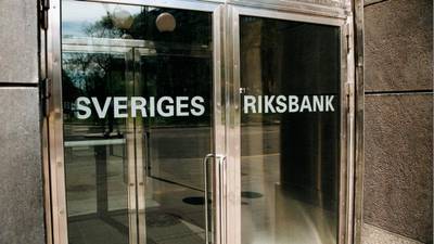 Sweden’s central bank cuts interest rate to record low of 0%