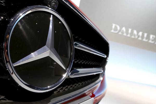 Trade wars and development costs hit profits at Mercedes-Benz