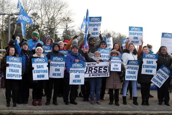 Nurses’ initial one-day strike gets widespread backing
