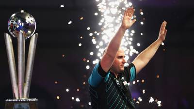 Brilliant Rob Cross shuts down the Power to claim world title