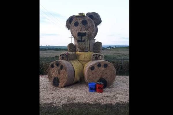 Gardaí investigate burning of giant straw teddy in Co Kerry