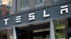 Tesla shares slide as doubts grow over ‘take private’ deal