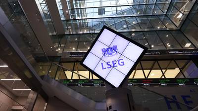 European shares fall 3% as Credit Suisse shares plunge to record low